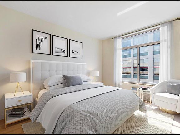 5th image of 10 Regent St APT 801