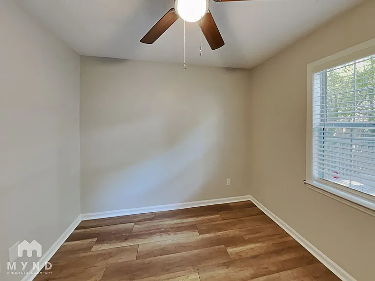 109 Ashland Dr — Photo 12