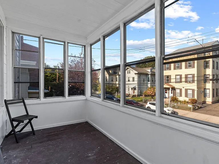20 Pearl St #2 — Photo 18