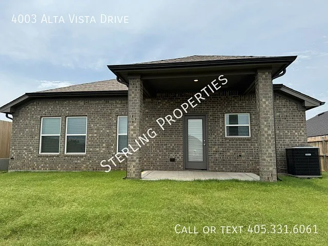 4003 Alta Vista Dr — Photo 36