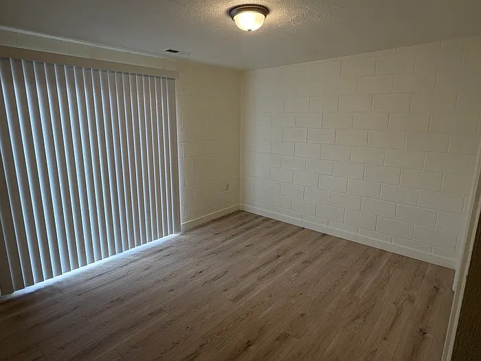 2 bed, 1.0 bath, 750 sqft, $1,600 — Photo 4