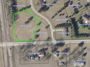 Pheasant Dr, Thomson, IL 61285