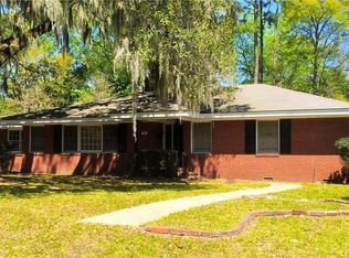 26 E 67th St, Savannah, GA 31405