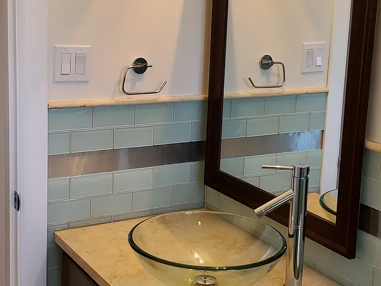 2415 Olive St — Photo 31