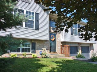 1111 Macintosh Ln, Florence, KY 41042