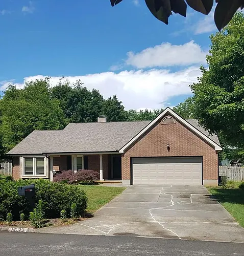 1633 Clear Brook Dr Photo 1