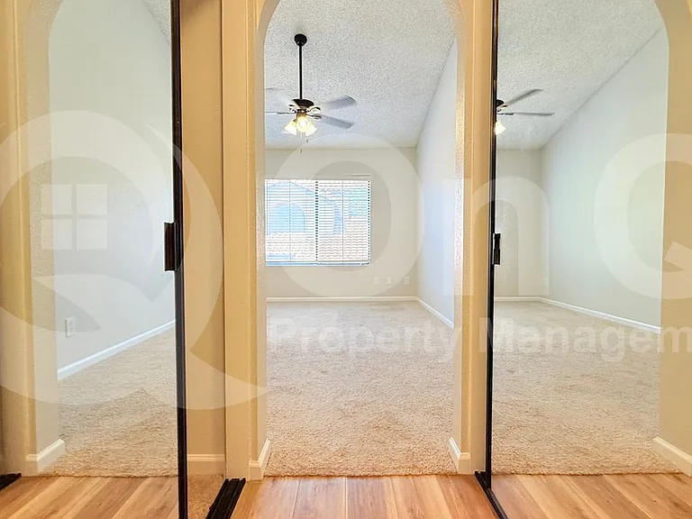 609 E Mesquite Cir #C119 — Photo 3