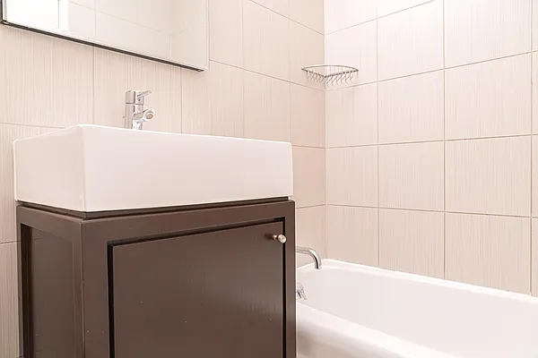 Rented by Beam Living | media 65