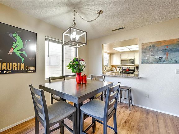 3rd image of 386 Park Place Dr