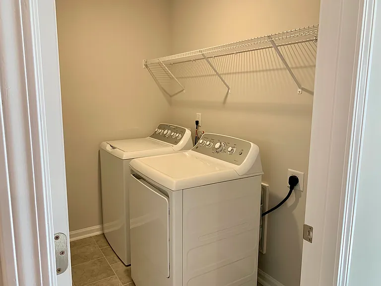 1209 Rosefinch Dr — Photo 27
