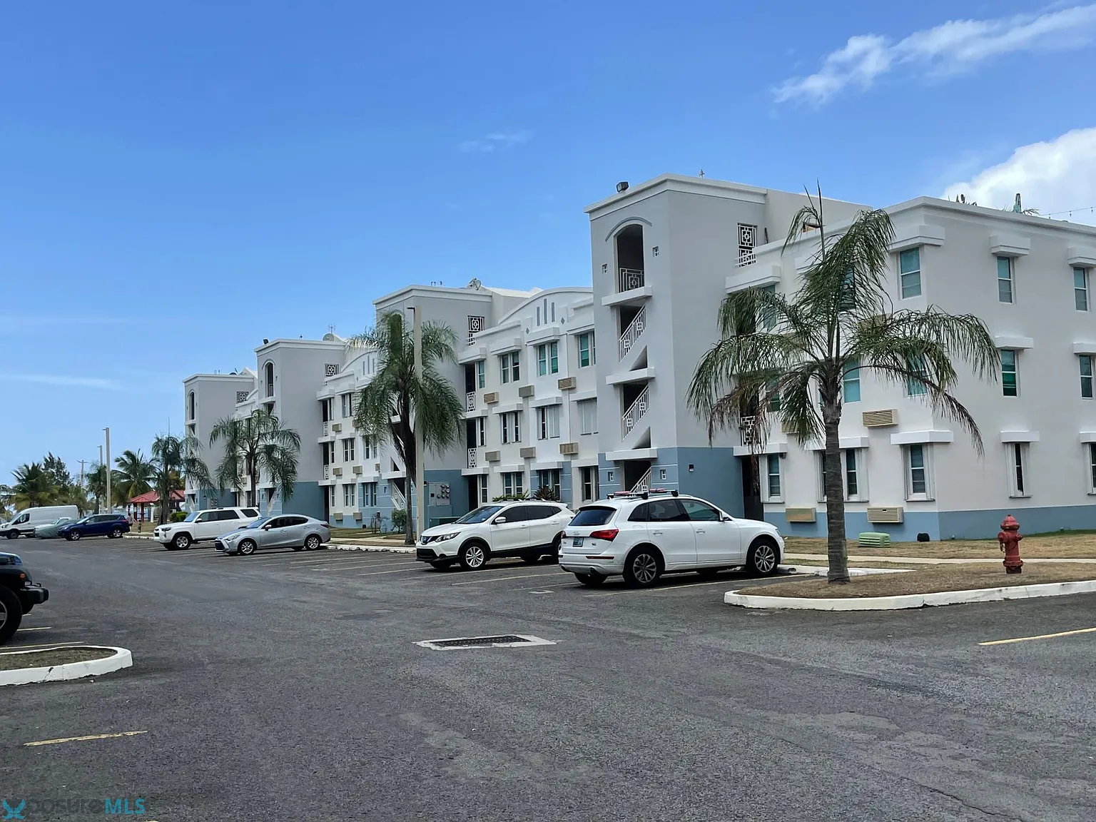 Ocean Point (Condominio) — Photo 2