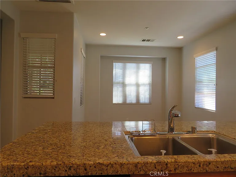 93 Winding Way — Photo 6