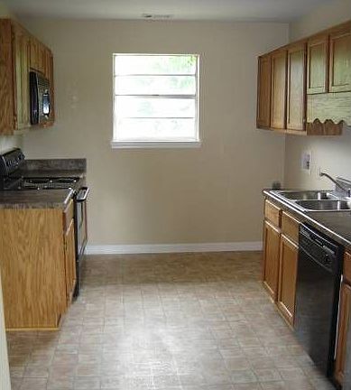 Eat In Kitchen