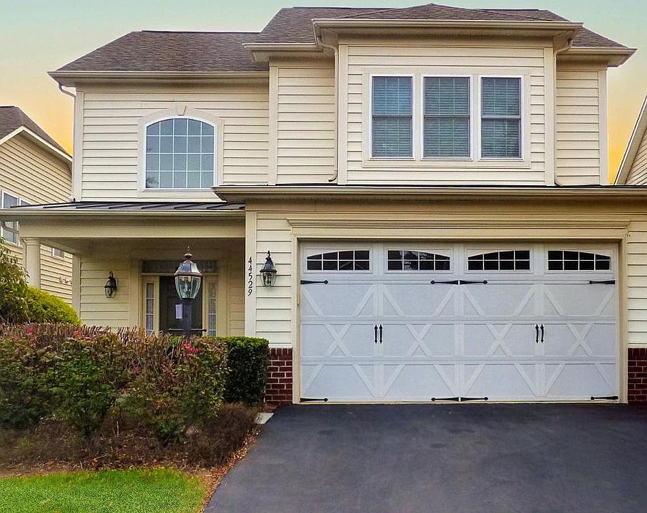 1st image of 44529 Blueridge Meadows Dr