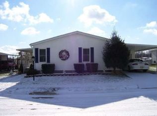 416 Alisha Ln, Fairborn, OH