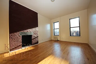 Rented by Kings Court Real Estate