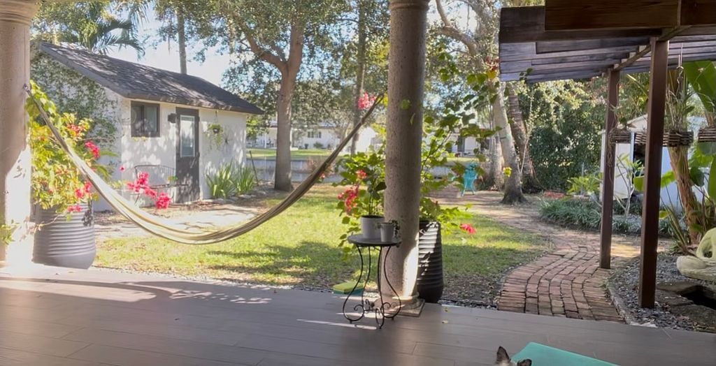 8315 SW 99th Ct - Property Image