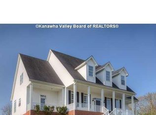 3539 Blue Lick Rd, Winfield, WV 25213