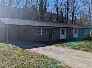 35 Aspen Dr #8, Sylva, NC 28779