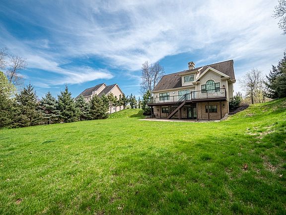 2nd image of 4093 Willow Creek Dr