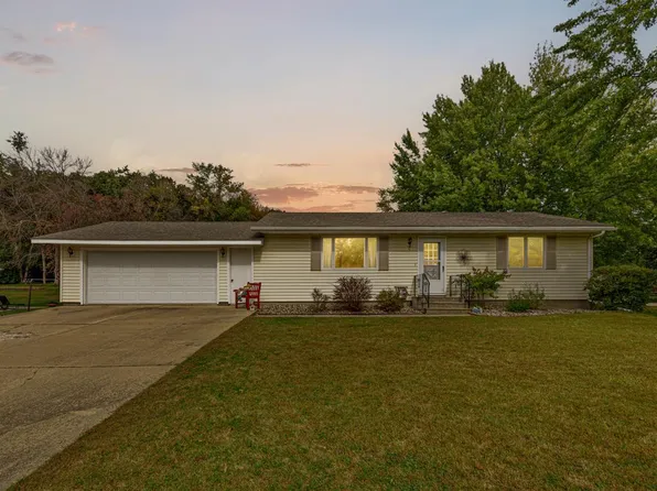 410 23rd St NW, Owatonna, MN 55060