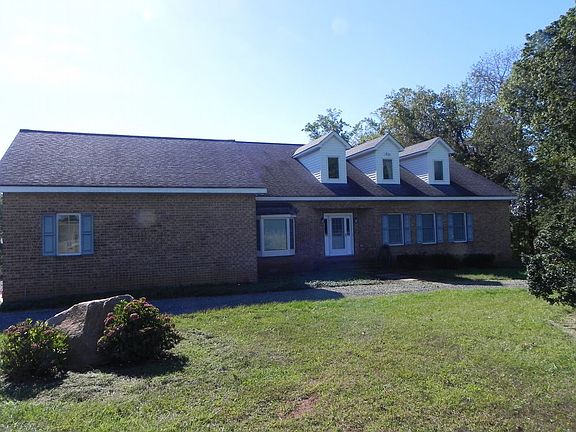 2nd image of 9400 Lee Hwy