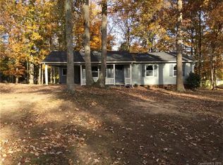 1643 Maple Ln, Lincolnton, NC 28092