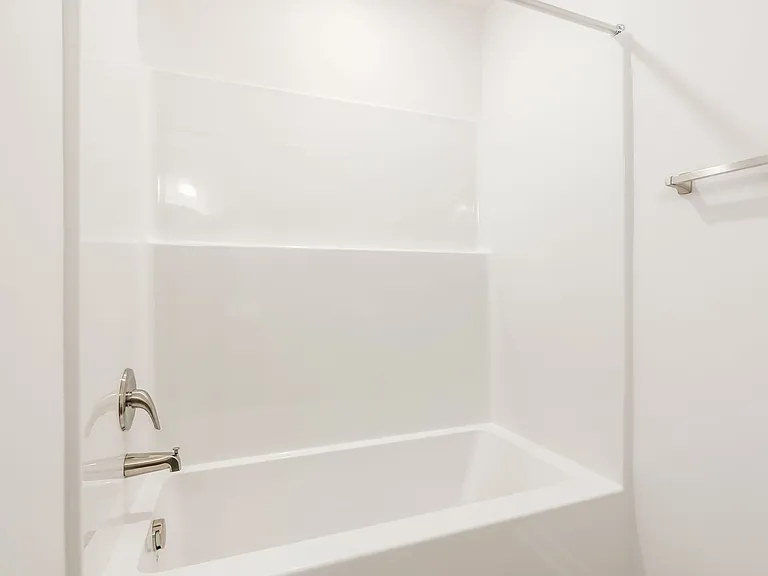 2787 Horsham Dr — Photo 28
