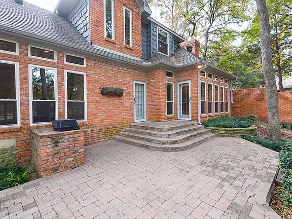 5th image of 1815 Lakeshore Ct