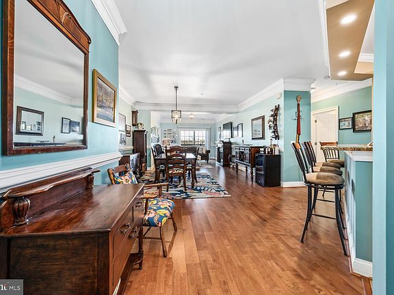 3rd image of 2700 Willow Oak Dr APT 212A