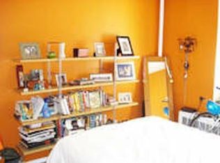 660 4th Ave APT 3R, Brooklyn, NY 11232