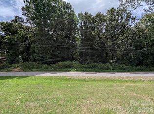 4824 Salisbury St NE, Hickory, NC 28601