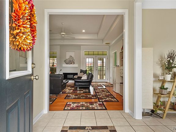 3rd image of 10110 Empress Blvd