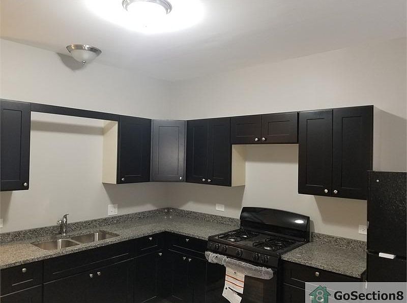 1st image of 639 N Monticello Ave #1