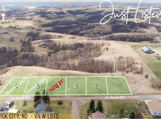 3 1st Rd SW, Hazen, ND 58545