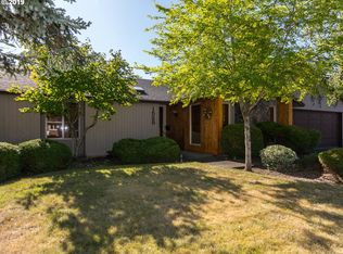 1525 SE Beaver Creek Ln, Troutdale, OR 97060