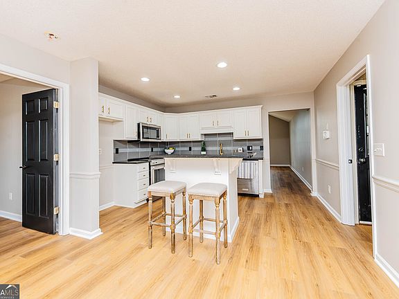 5th image of 105 Eagles Rdg