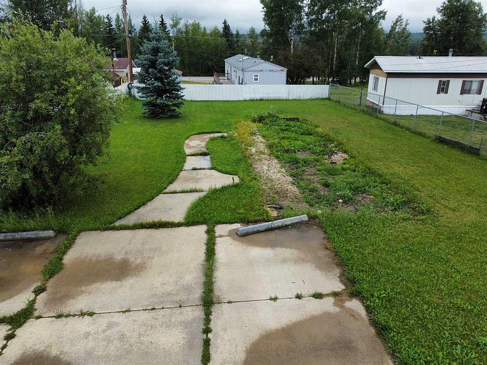 2nd image of 509 3rd Ave NE