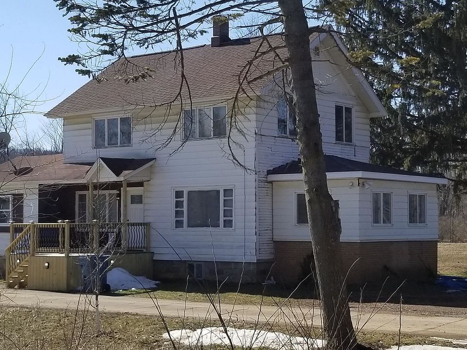 1st image of 722 W River St
