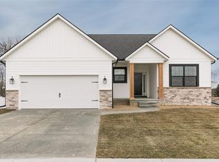 1983 Bowstring Dr, Marion, IA 52302