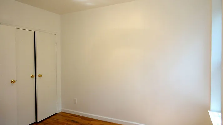 Rented by RC REAL ESTATE OF NEW YORK | media 29