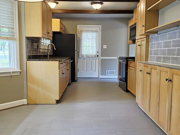 4th image of 6602 Huntsman Blvd