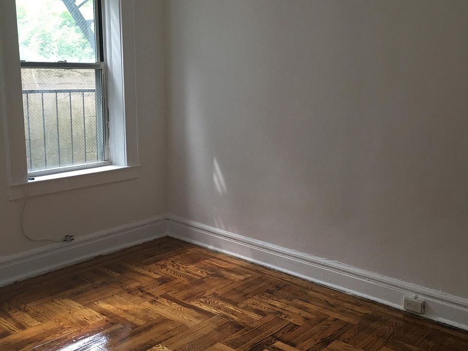 2nd image of 93 Milford Ave APT 2A