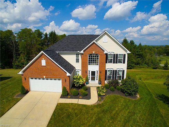 3rd image of 5810 Churchill Way