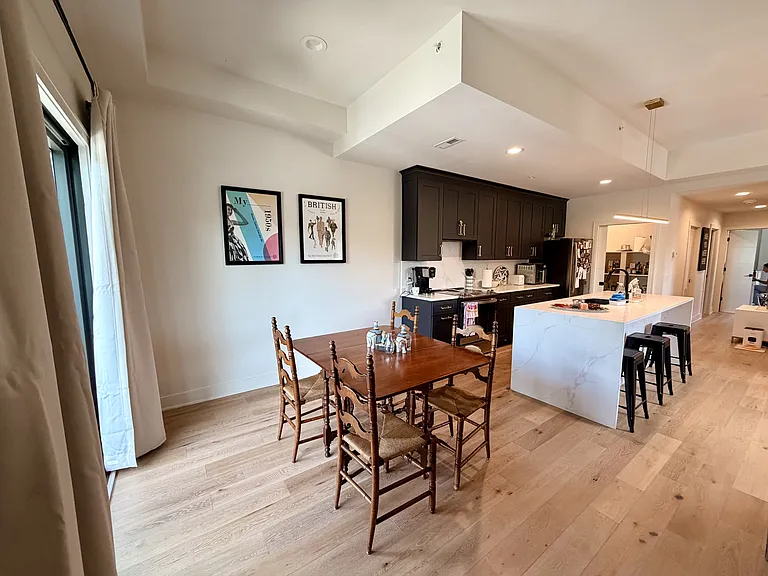 200 W Gregory Blvd #103 — Photo 9