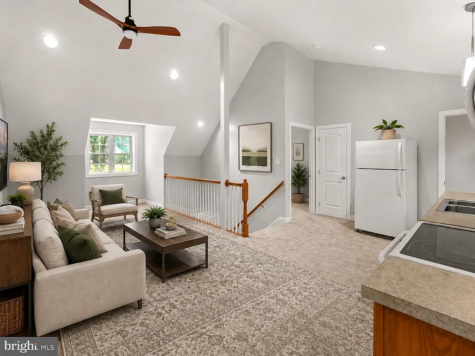 9175 Dubois Rd