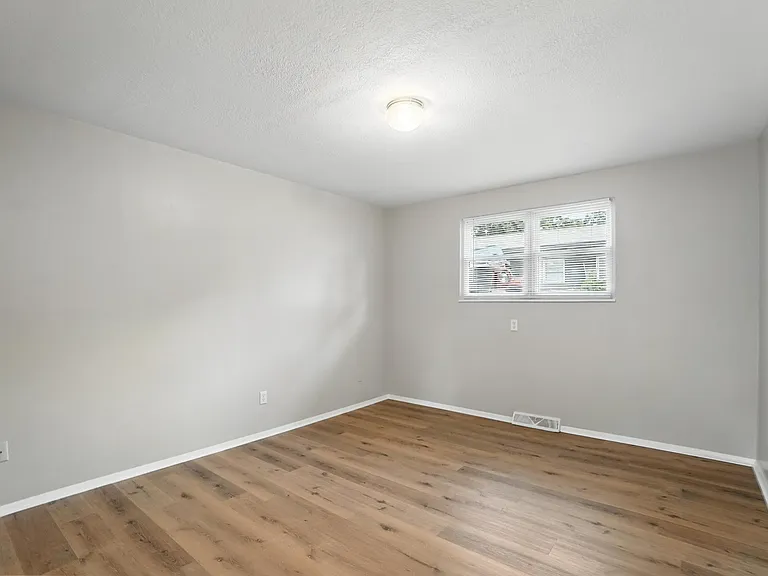 253 S Liberty St #2 — Photo 2