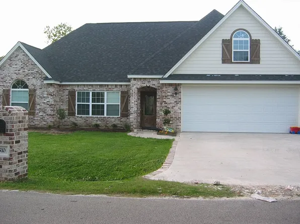 510 Bridgeview St, Bridge City, TX 77611