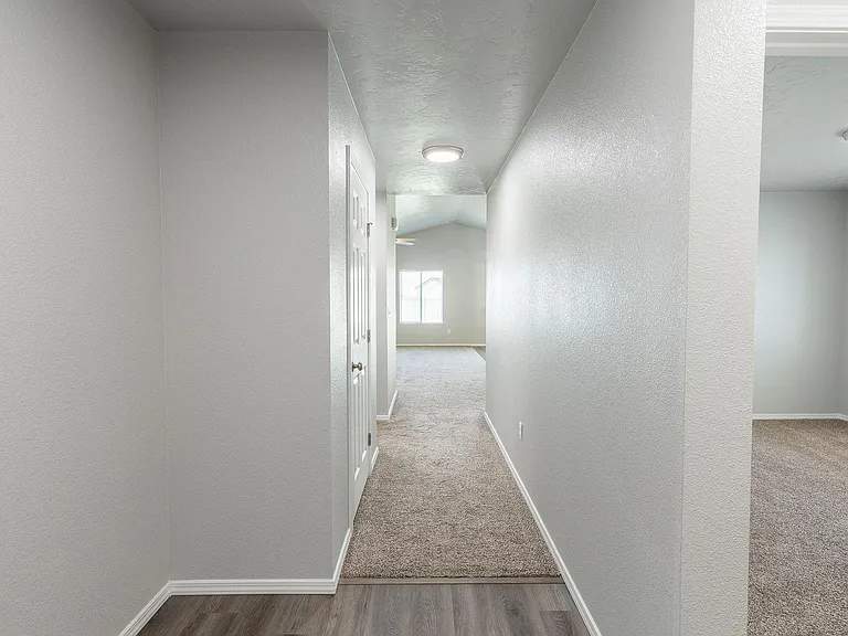 2207 N Morello Ave — Photo 9