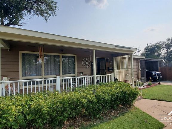 4th image of 1012 E Pine St